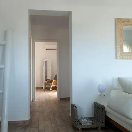 Chrysalis Nature 4 *