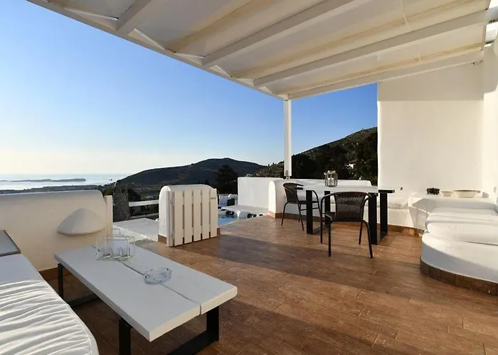 Chrysalis Nature 4 Πάρος